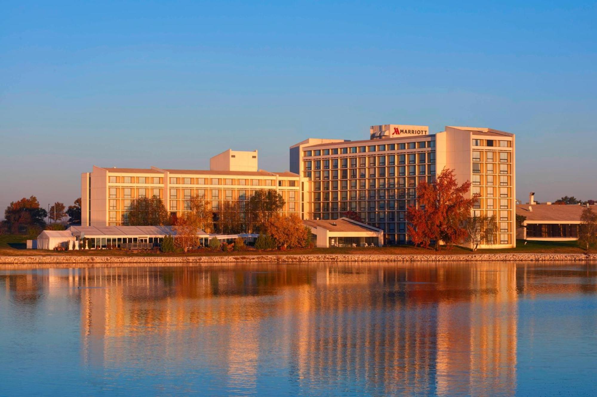 Hotel Kansas City Airport Marriott Exterior foto