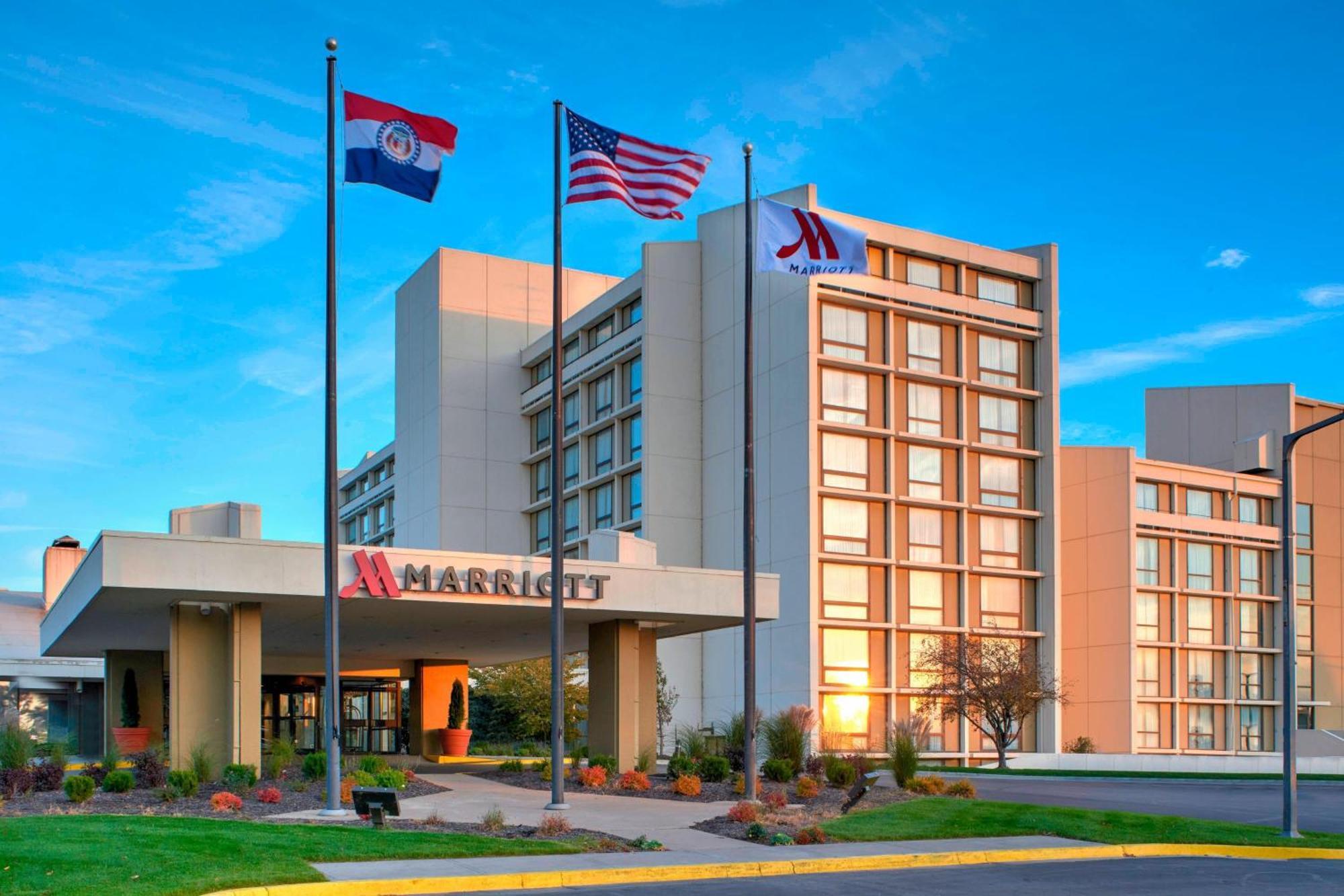 Hotel Kansas City Airport Marriott Exterior foto